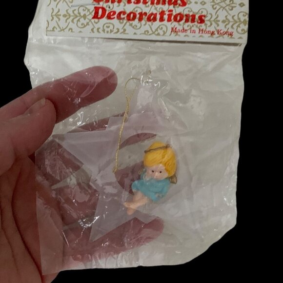NIP Vintage Acrylic Lil Boy Angel Riding on Star Christmas Ornament Hong Kong - Picture 2 of 6